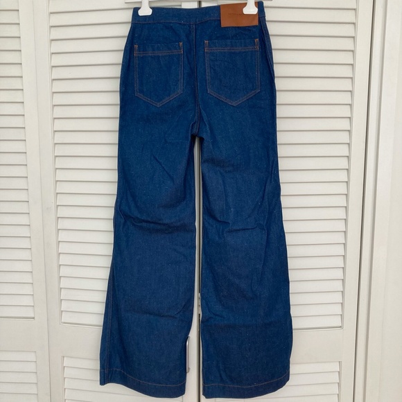 Victoria Beckham high-rise flared blue jeans with two front zips, size 28R - Picture 5 of 10